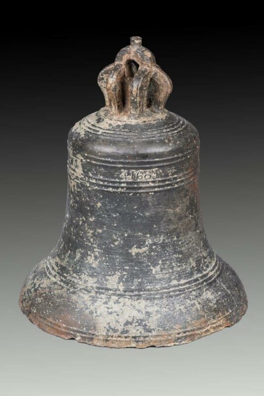 1. Ship's bell © Norfolk Museums Service, Norfolk Historic Shipwrecks Ltd